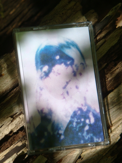 http://frissonscassettes.com/files/gimgs/th-32_FRAGILE cassette 14-6.jpg